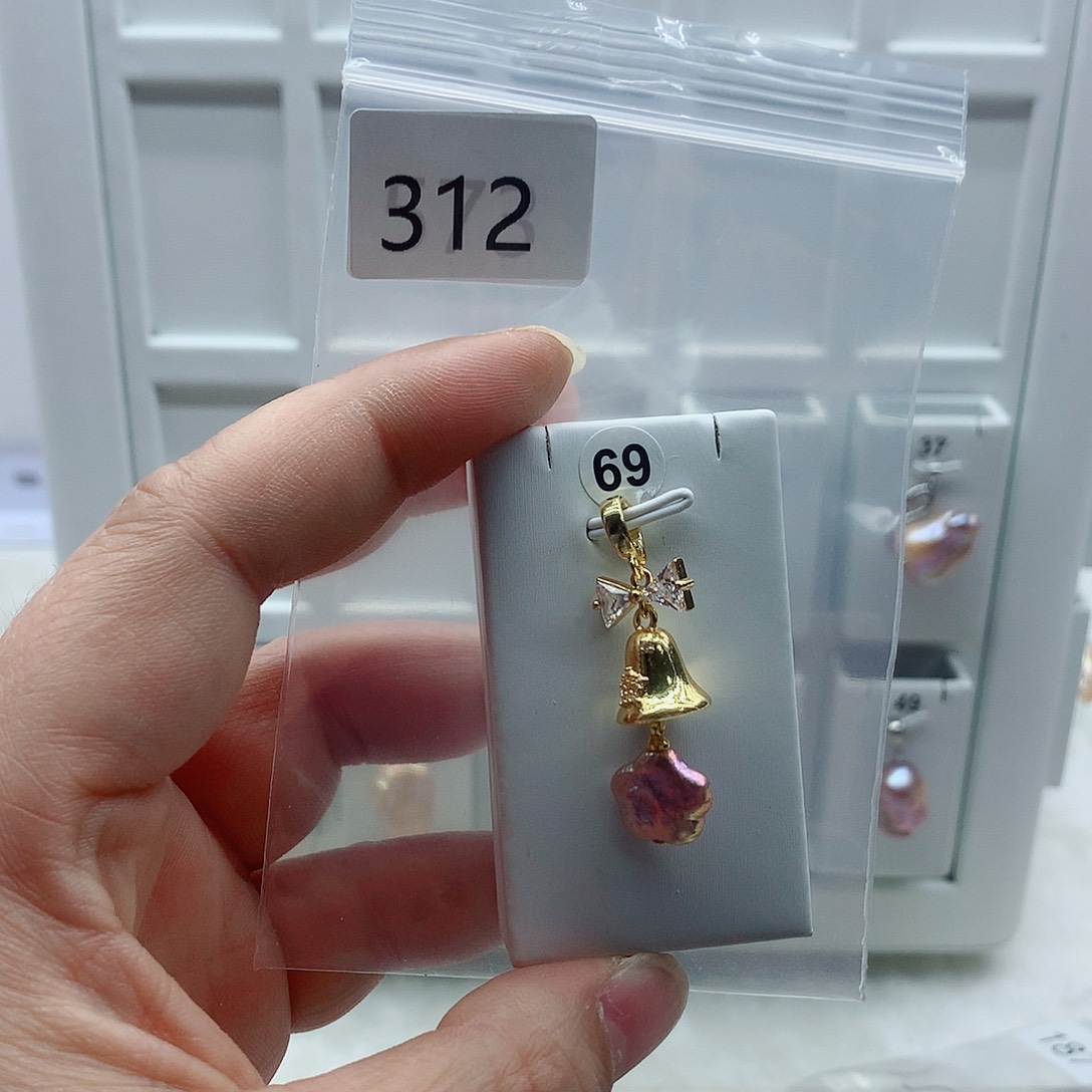 吊坠(不含链)合金淡水珍珠