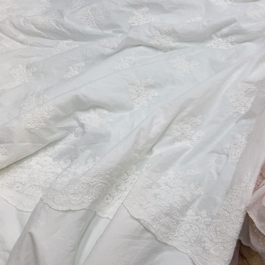 棉韩国绳绣夏被2.0*2.3白 微瑕不退换