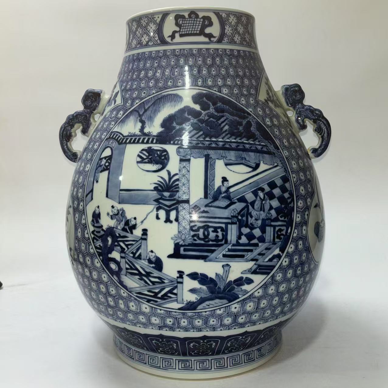 青花开窗八宝花卉人物故事图福筒尊JD2501-249