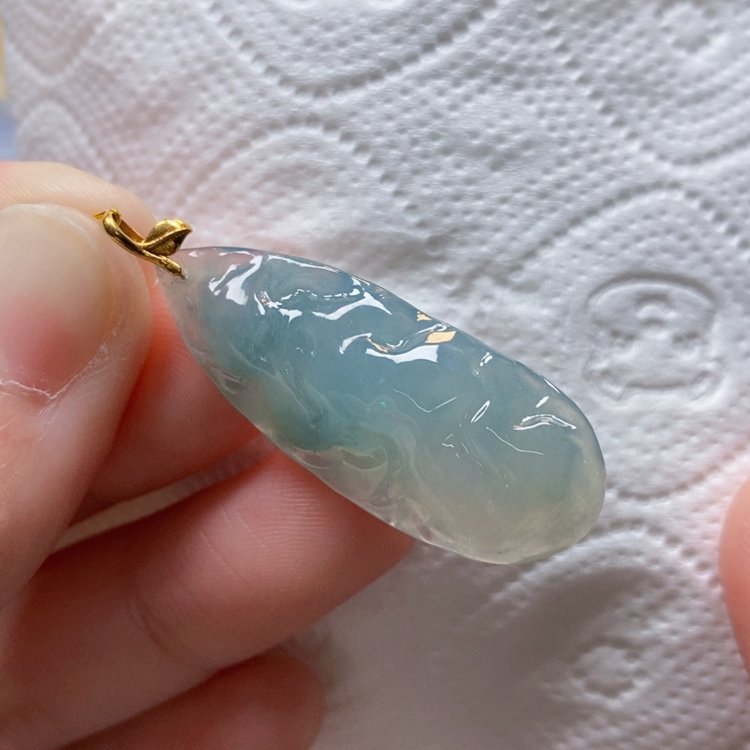 【闪购商品】翡翠吊坠(不含链)未镶嵌2063