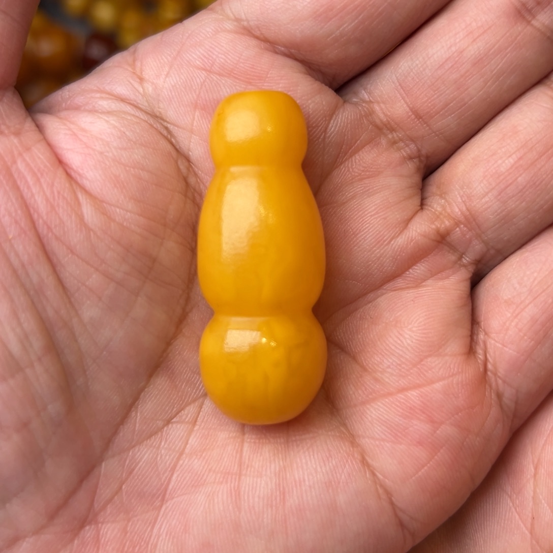蜜蜡未镶嵌吊坠(不含链)