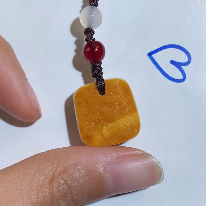 琥珀珠宝奇石未镶嵌J****P