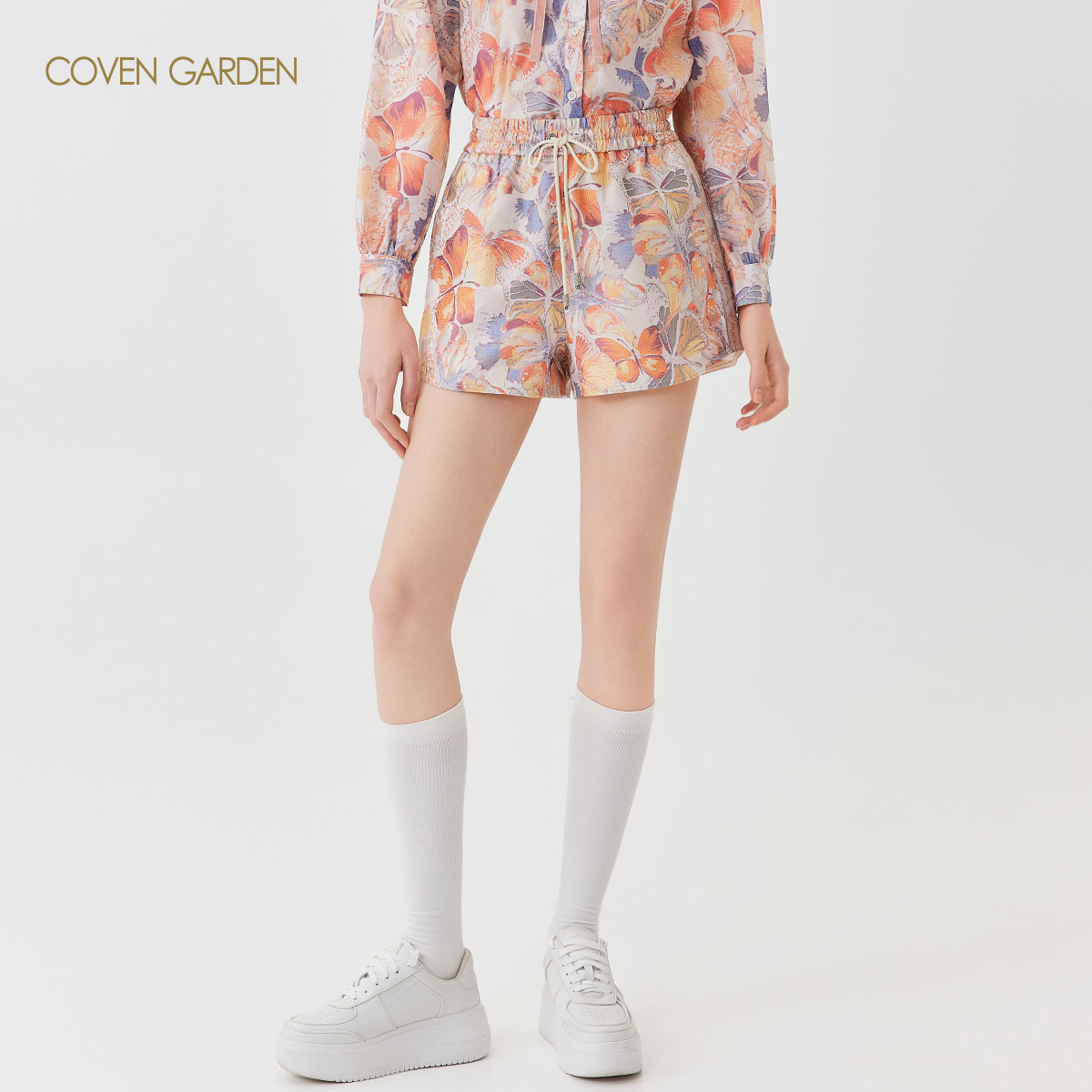 哥文花园设计感蝴蝶花高腰短裤女休闲CLA1061500