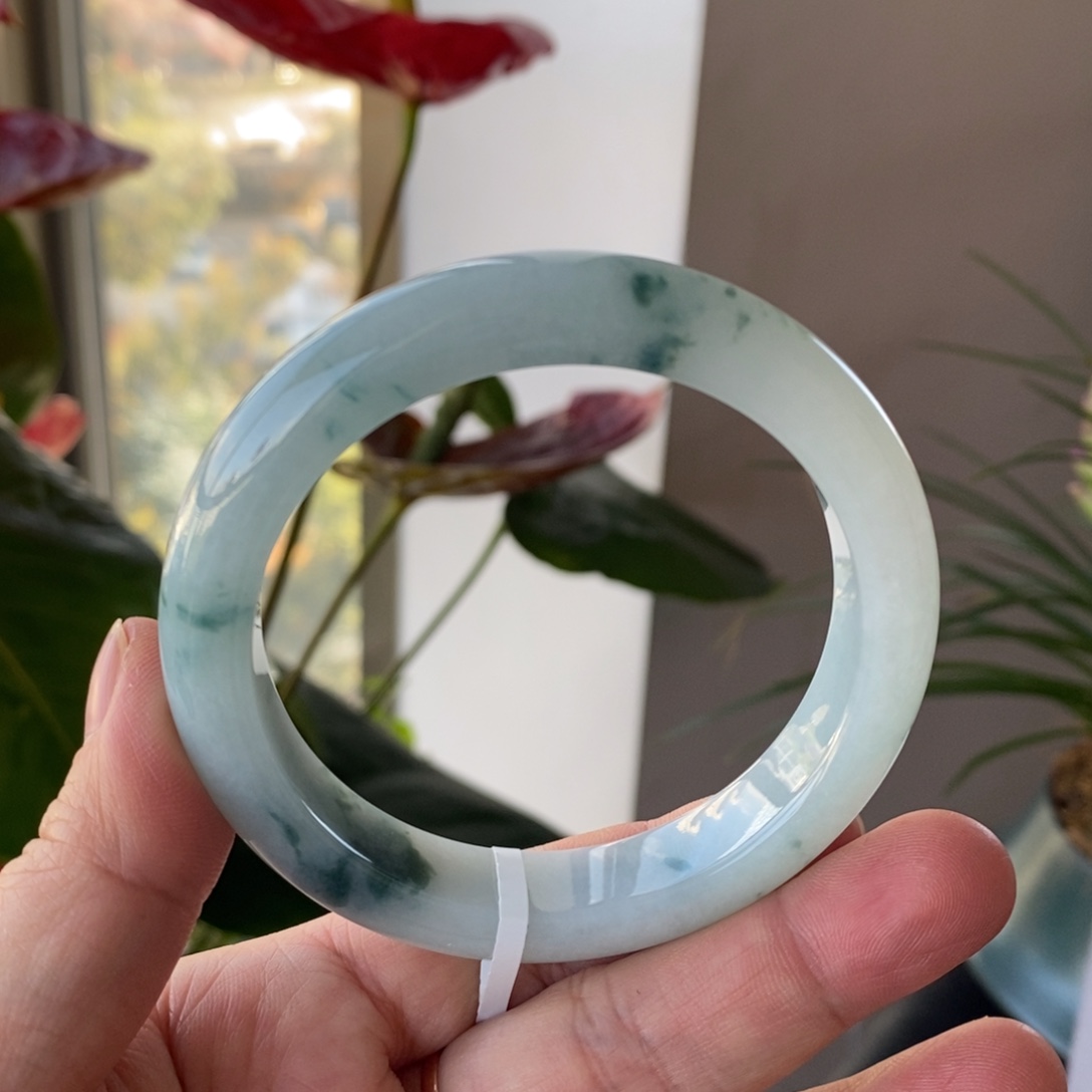 翡翠未镶嵌手镯6号