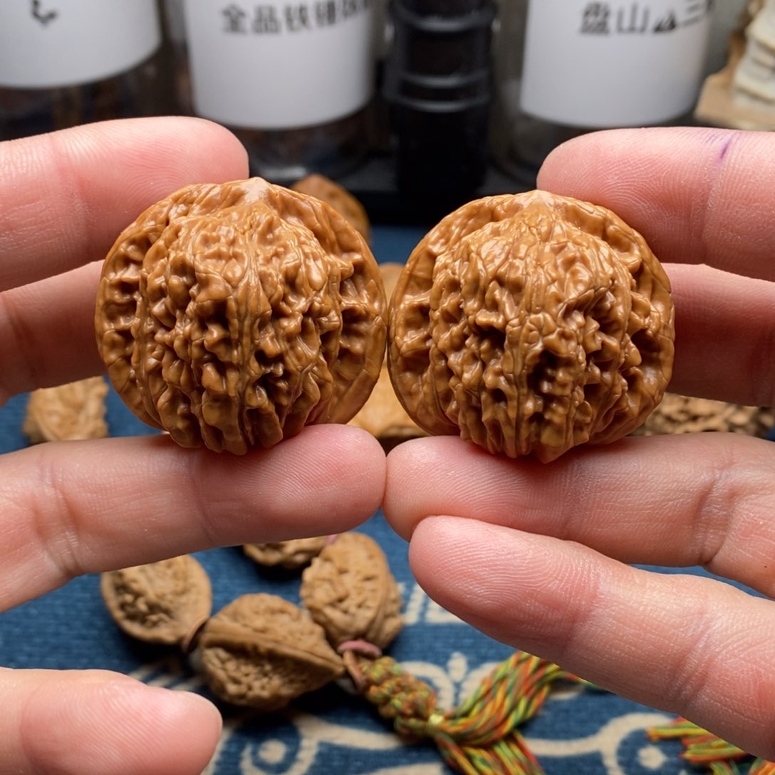 核桃把件三八楼子