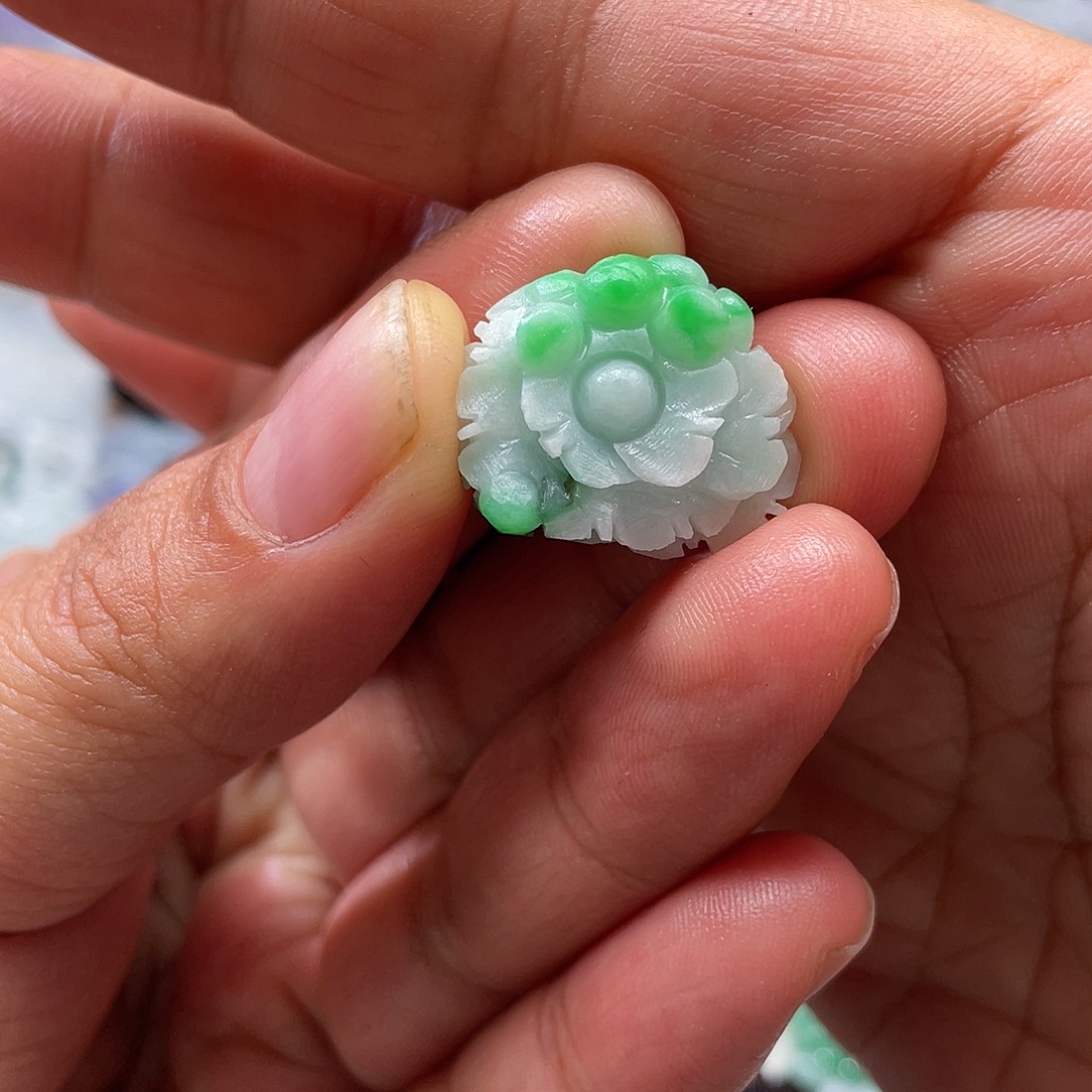 未镶嵌定制翡翠翡玉缘翡翠