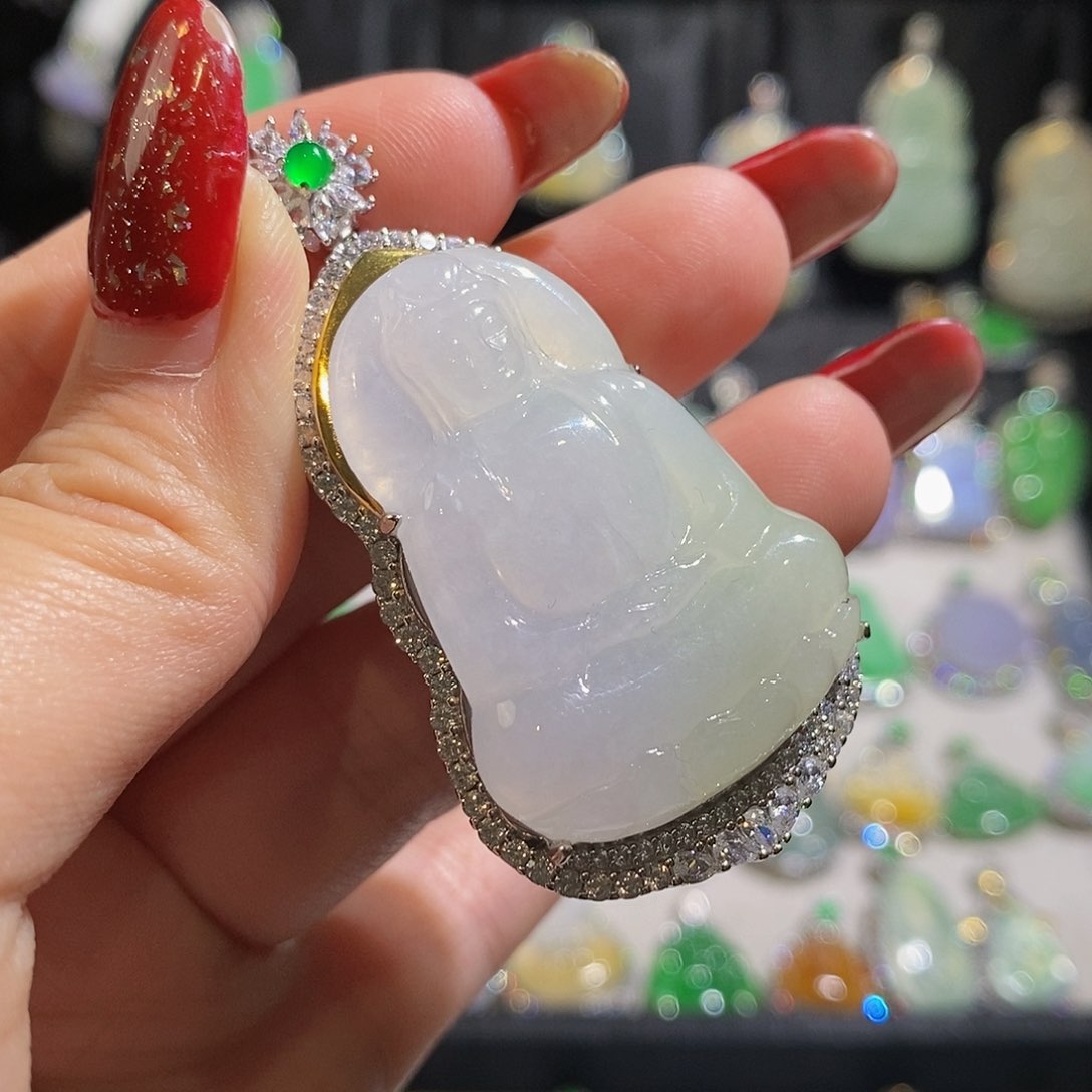 翡翠颈饰银S925镶嵌天然翡翠