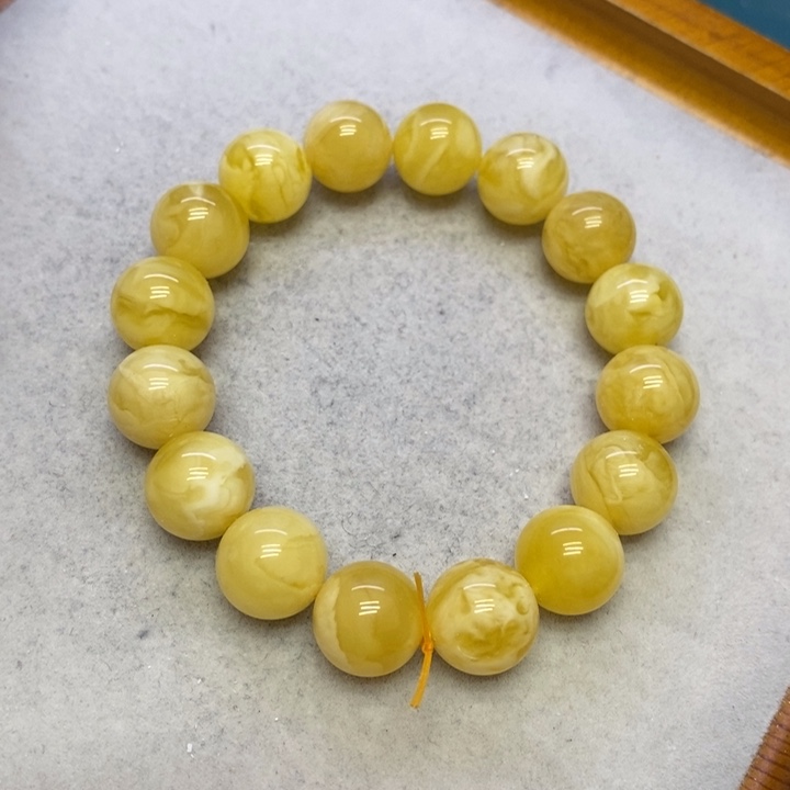 蜜蜡裸石未镶嵌手串