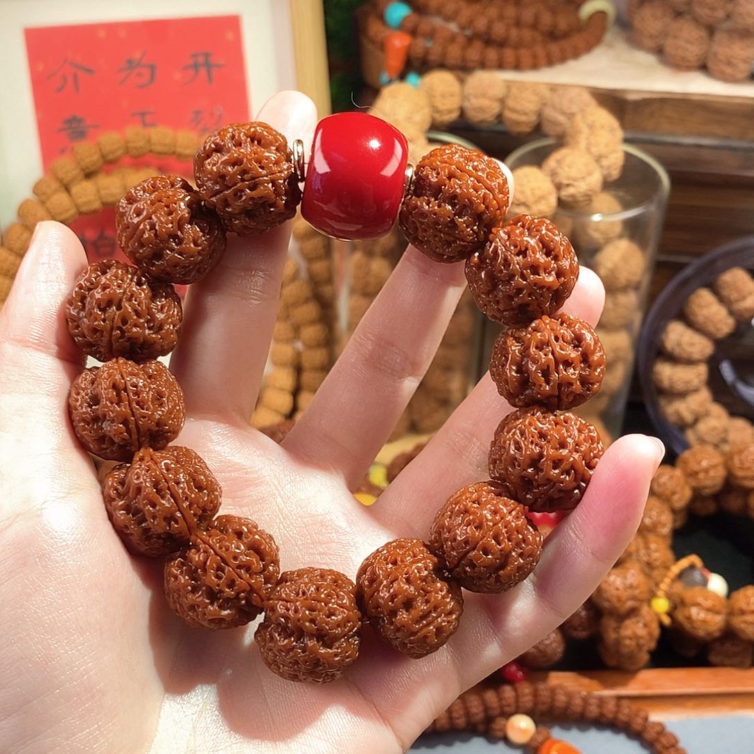 金刚菩提手串215玉化红桶