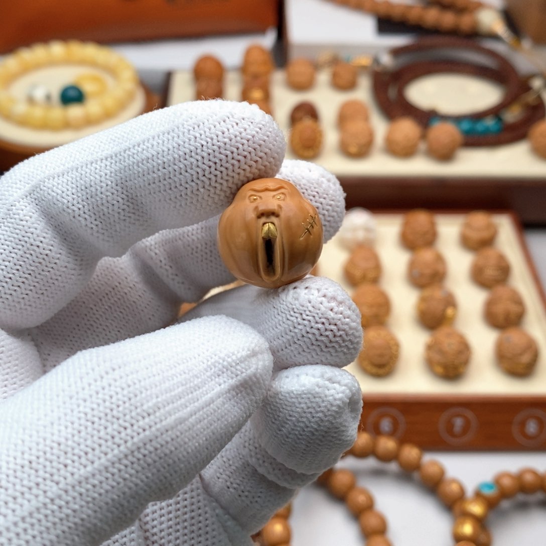 猴头核桃手串猴头