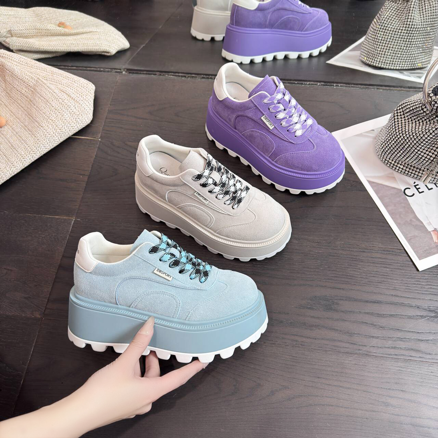 千之恋S增高7CM2025春季新款透气复古风厚底软底百搭单鞋女鞋5586