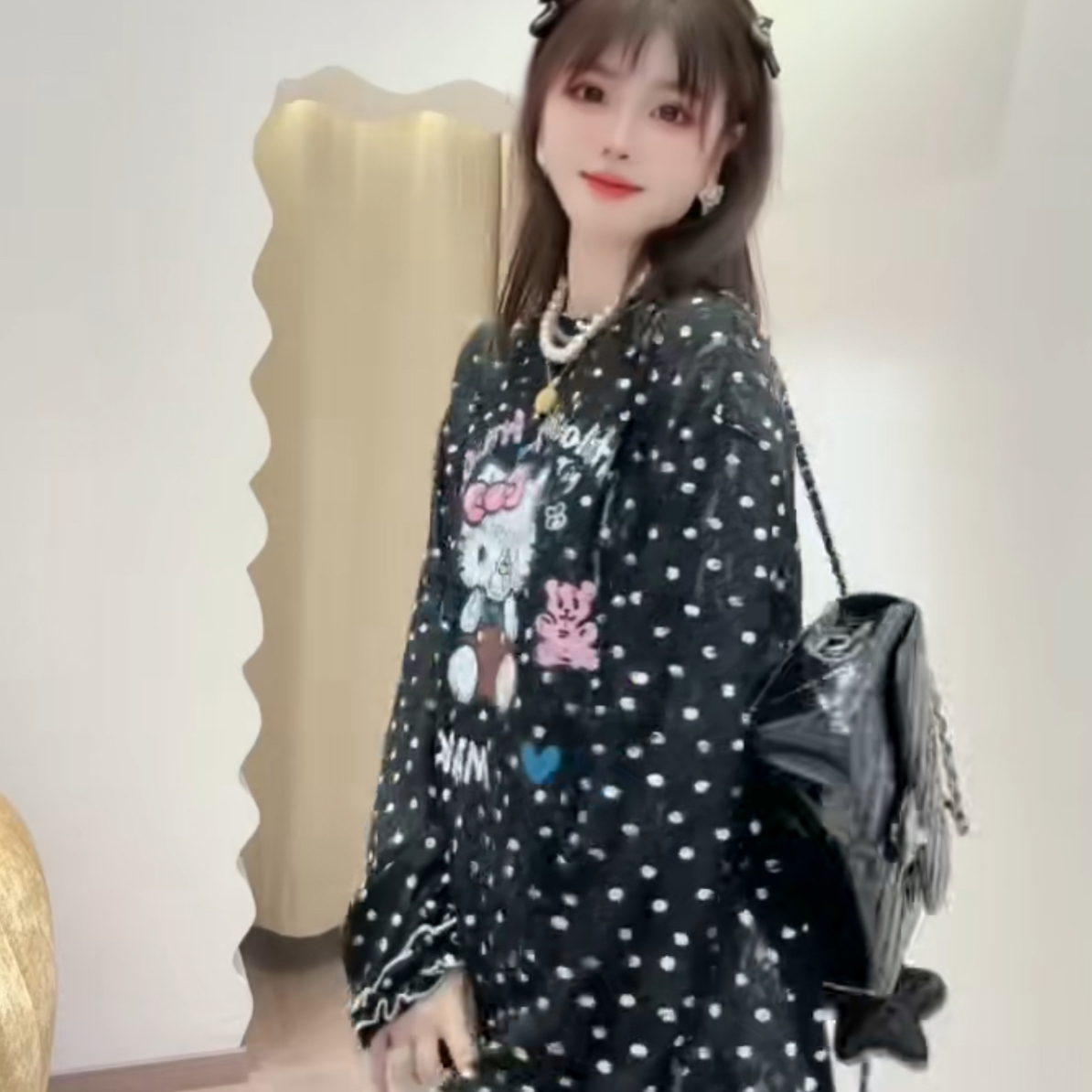 秋季新款潮流宽松蕾丝勾花卡通KT长袖T恤小衫女装