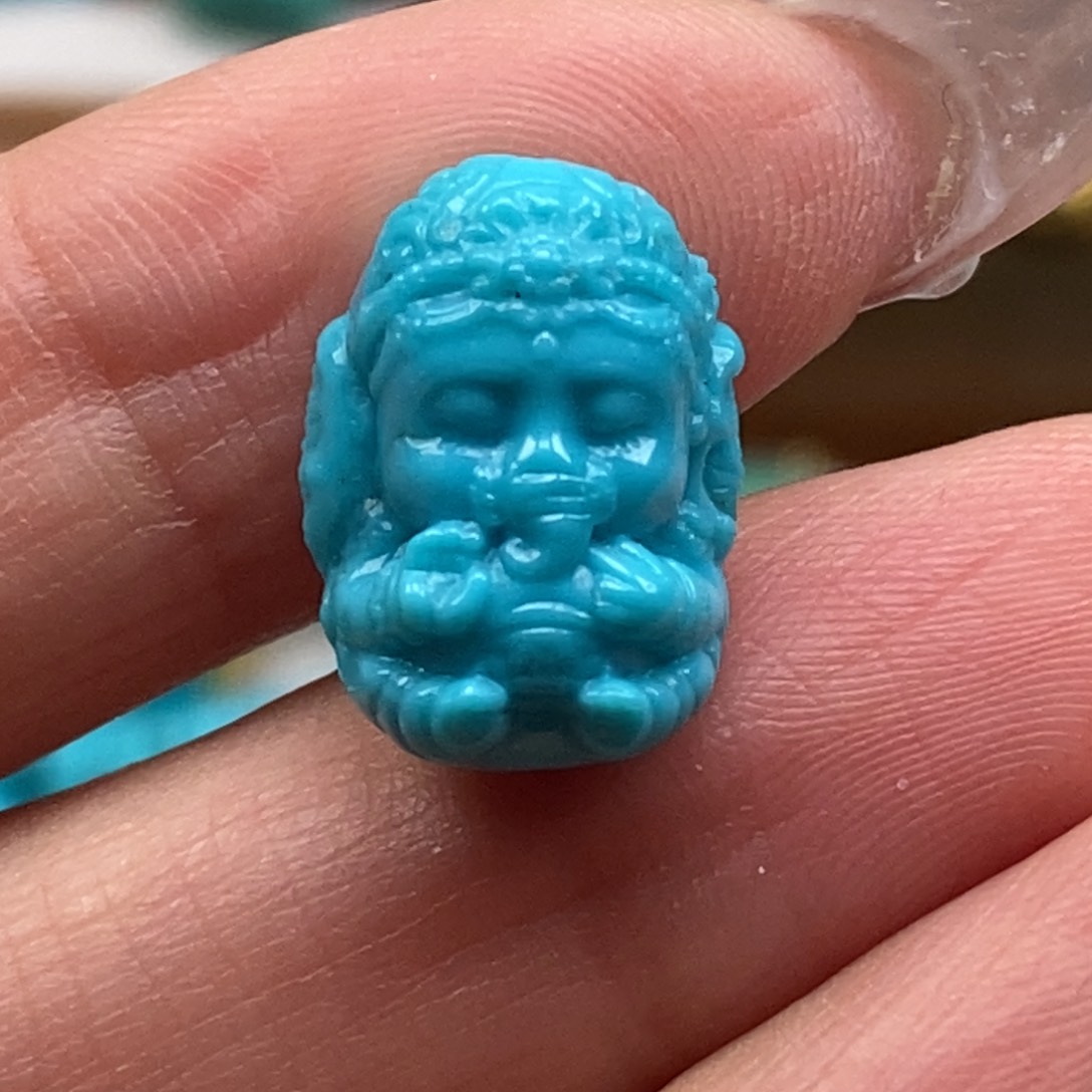 绿松石颈饰未镶嵌