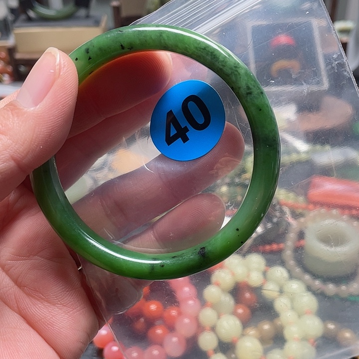 白玉菩提吊坠小**妈吊坠