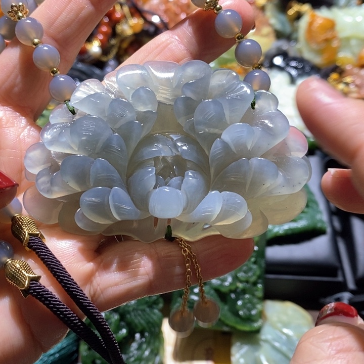 岫玉毛衣链未镶嵌