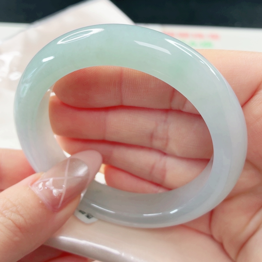 翡翠未镶嵌手镯53.8x560