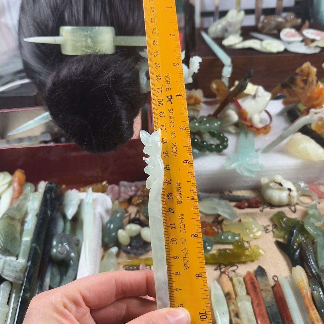 蛇纹石玉发饰合金