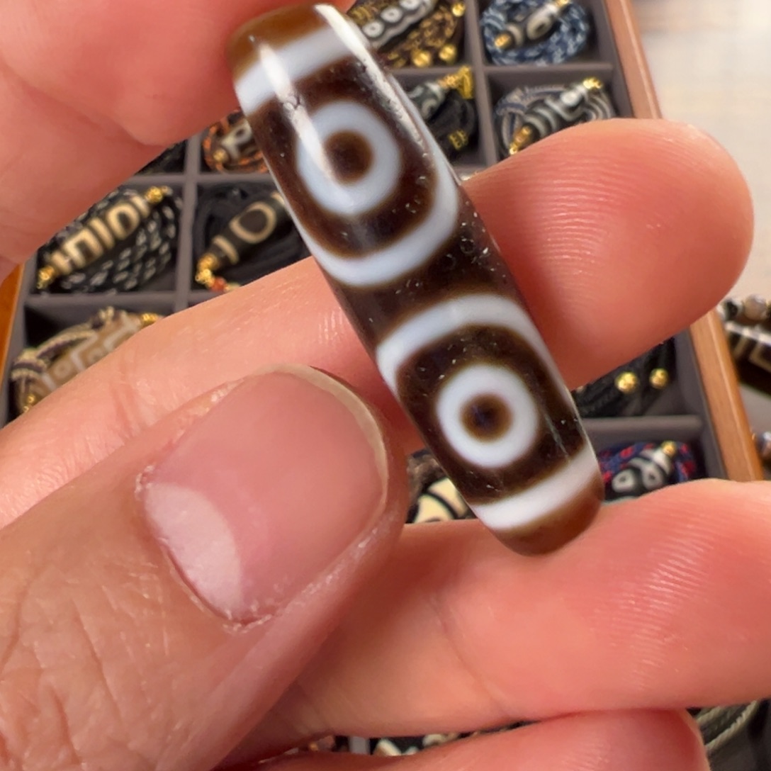 玛瑙/玉髓颈饰未镶嵌灵****@