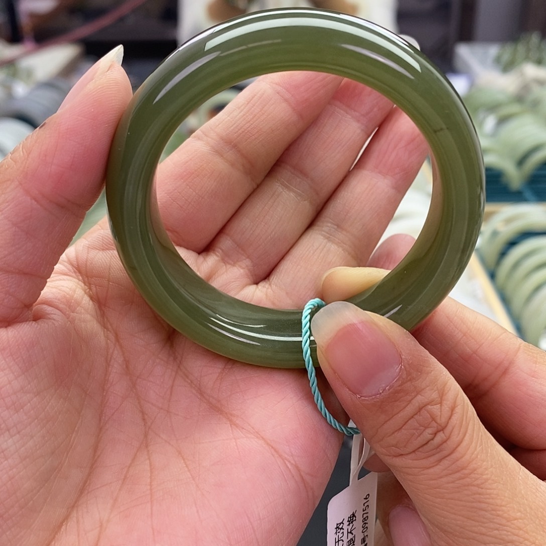 和田玉未镶嵌珠宝奇石和田玉手镯50.51