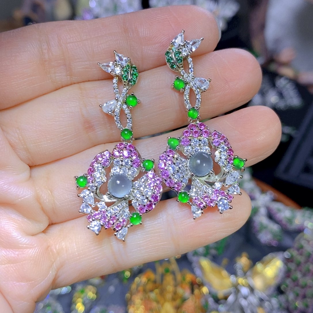 翡翠颈饰银S925镶嵌天然翡翠