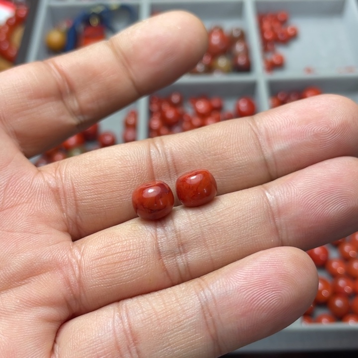 *****南红玛瑙未镶嵌手串8+两个老型珠