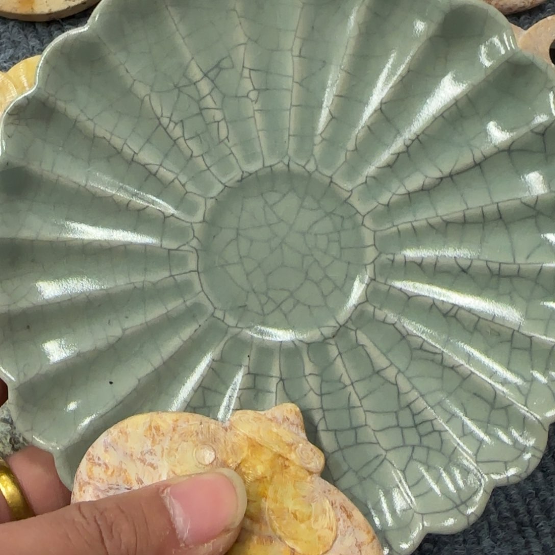 摆件瓷器等文物古迹和