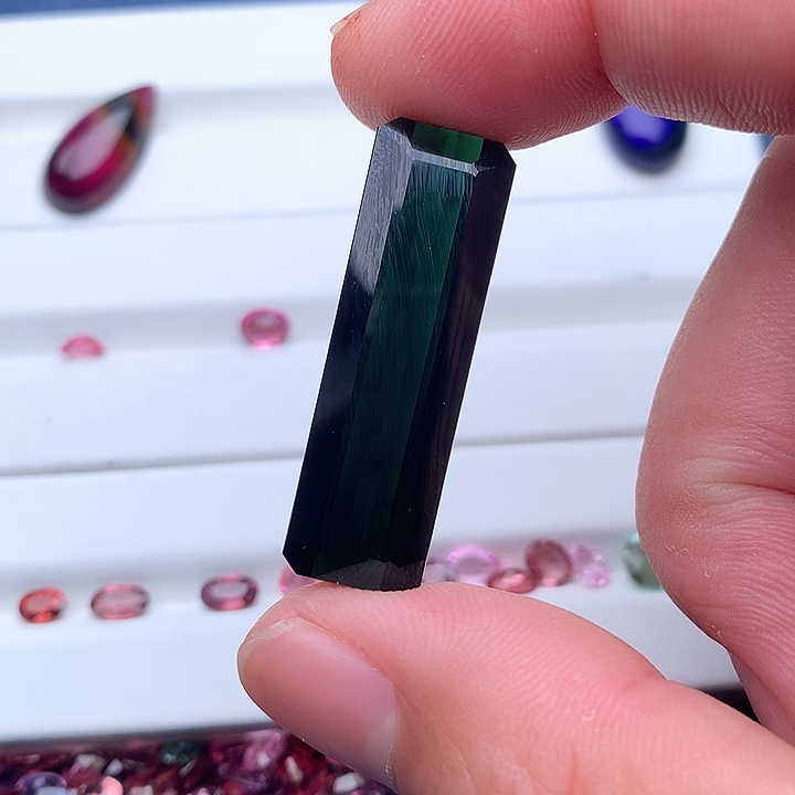 碧玺珠宝半成品未镶嵌42克拉