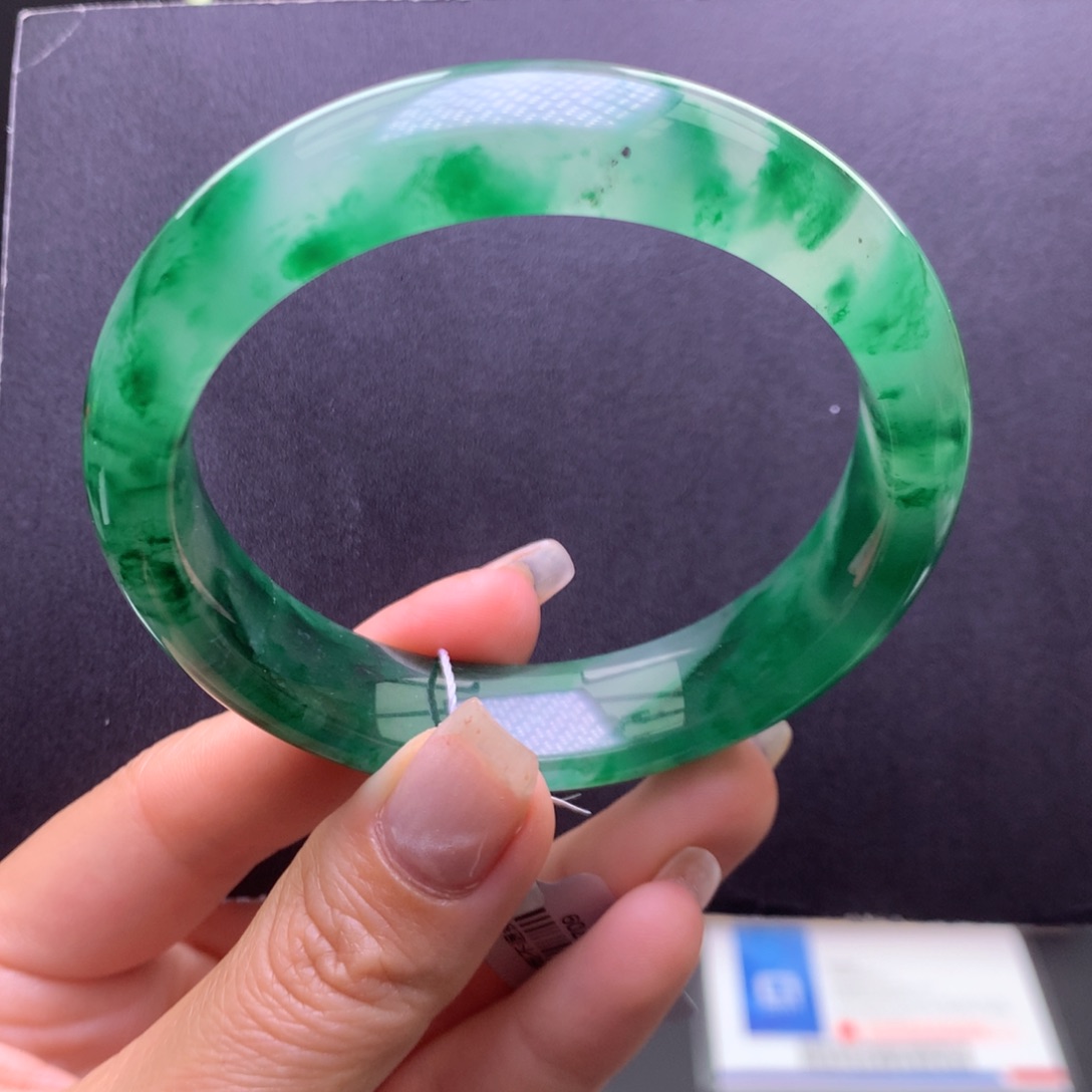 石英质玉手镯未镶嵌57圈口