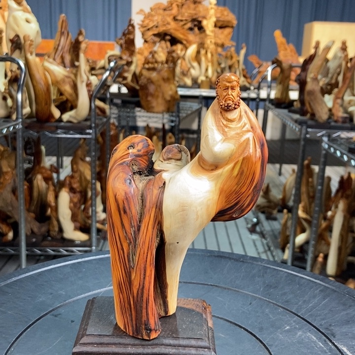 柏木（崖柏）随型摆件