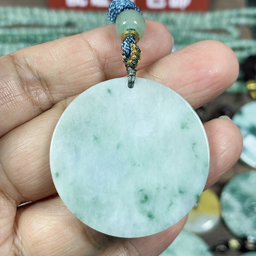 【闪购商品】翡翠颈饰未镶嵌玉吊坠翡翠玉无事牌小款