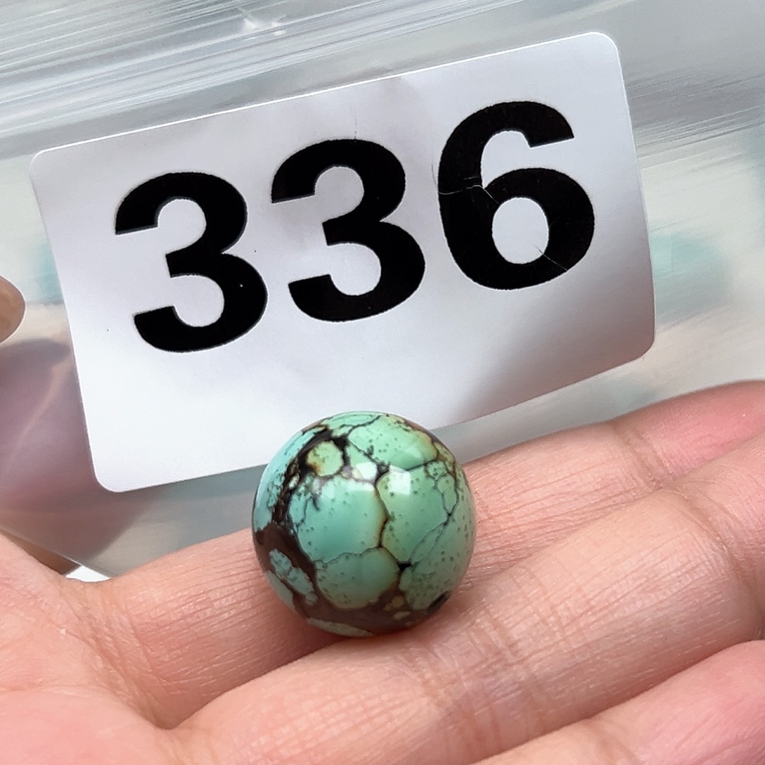 绿松石珠宝奇石未镶嵌蛛*帅