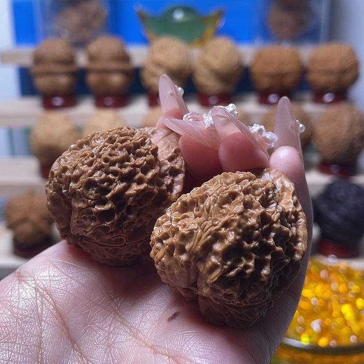 文玩核桃吊坠炎魔19