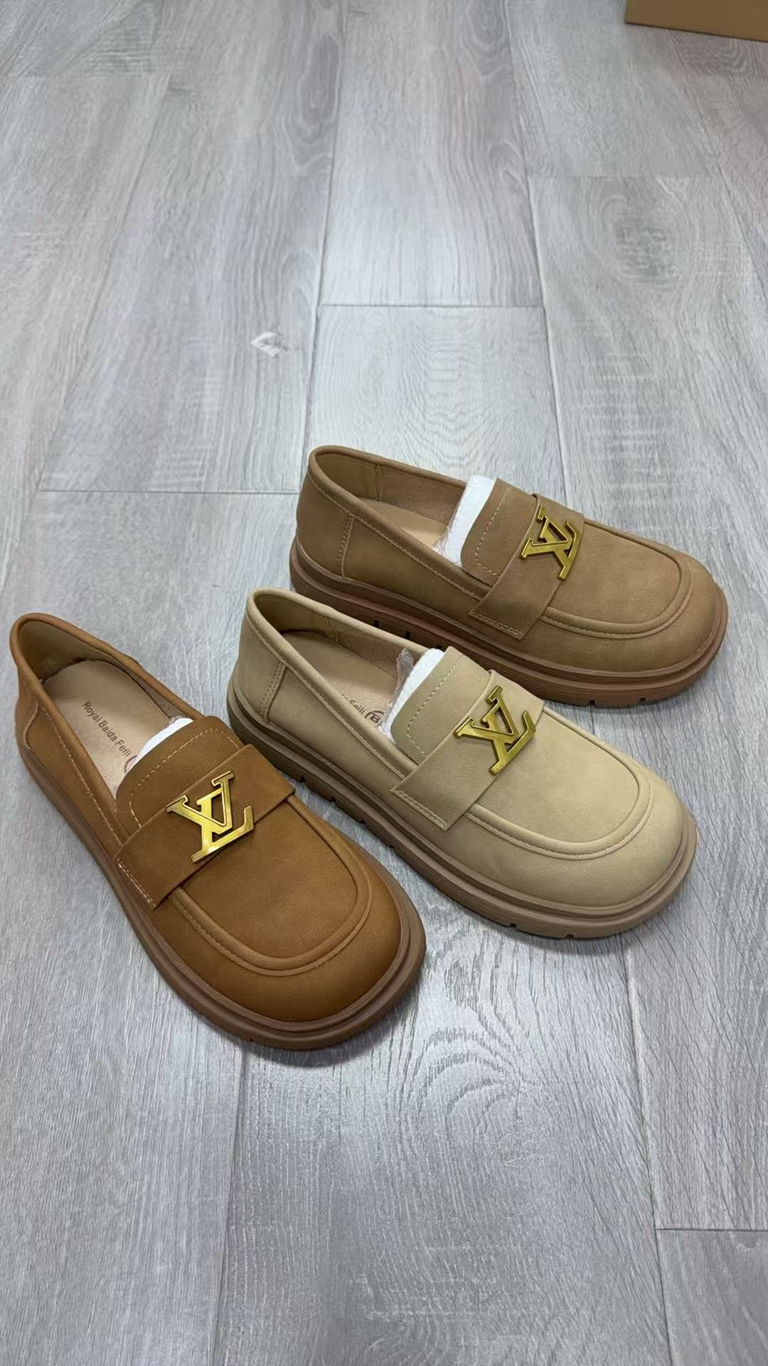 A213-2女春秋新款平底一脚蹬防滑单鞋