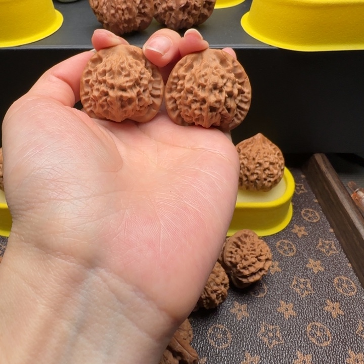 文玩核桃把件38秦公子