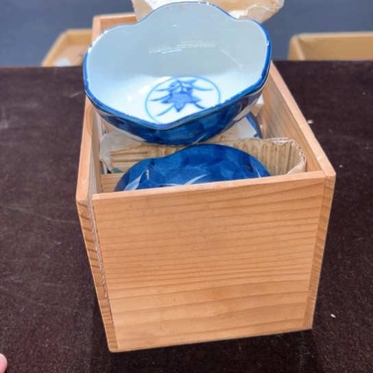 瓷器周边默认瑕疵1