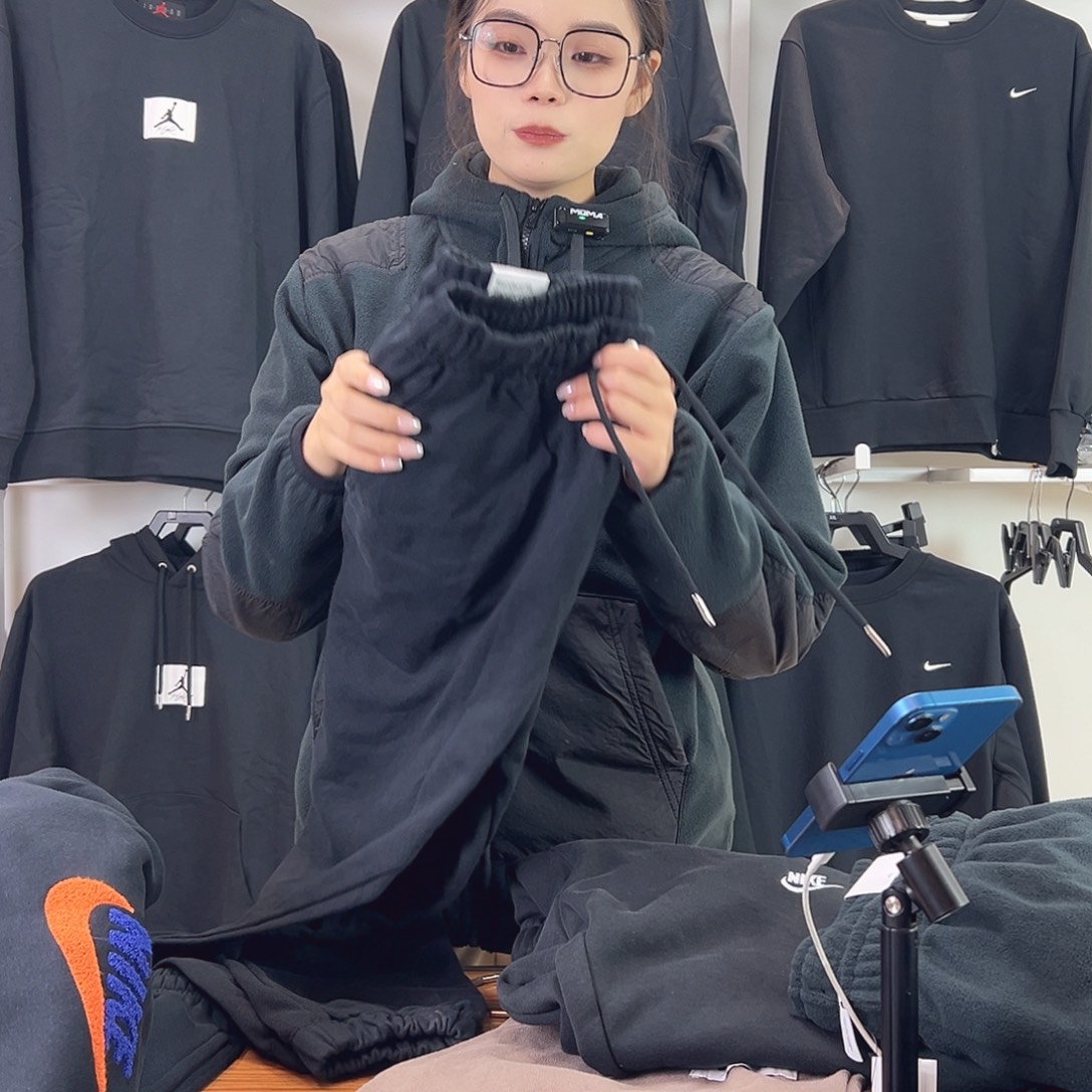 7469长裤黑色XL码160-180斤不退换