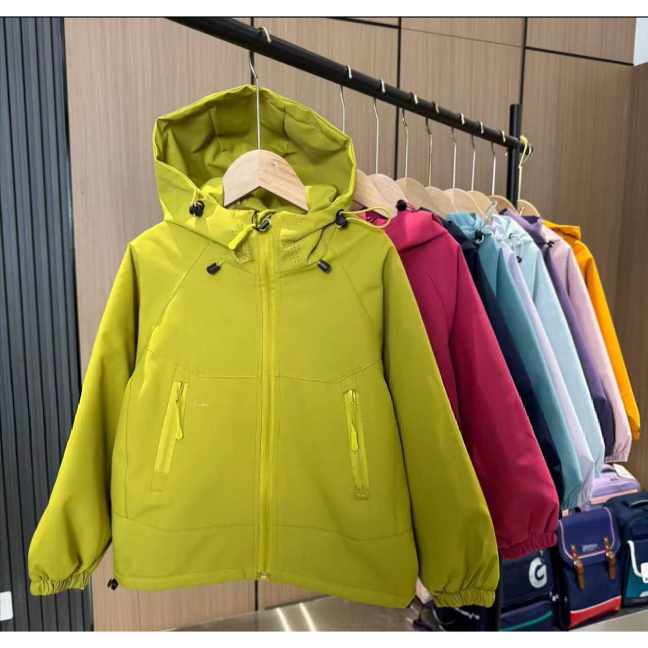 防风加绒冲锋衣外套儿童秋冬款连帽休闲中大童拉链衫户外2666