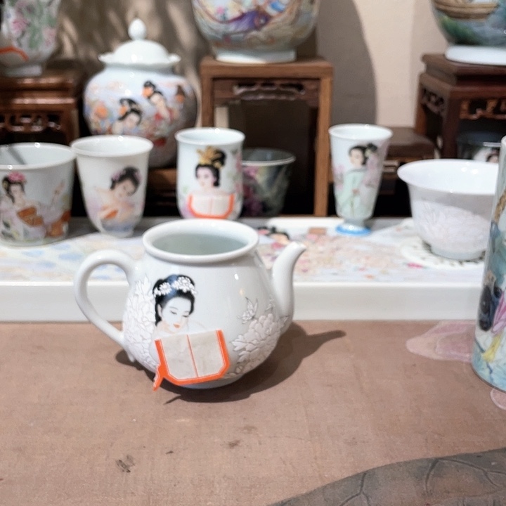 用****7景德镇陶瓷，手工制作