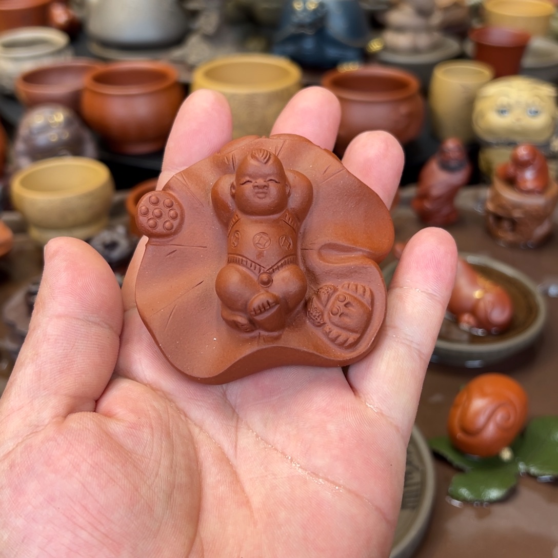 紫砂茶宠紫砂童子 微瑕