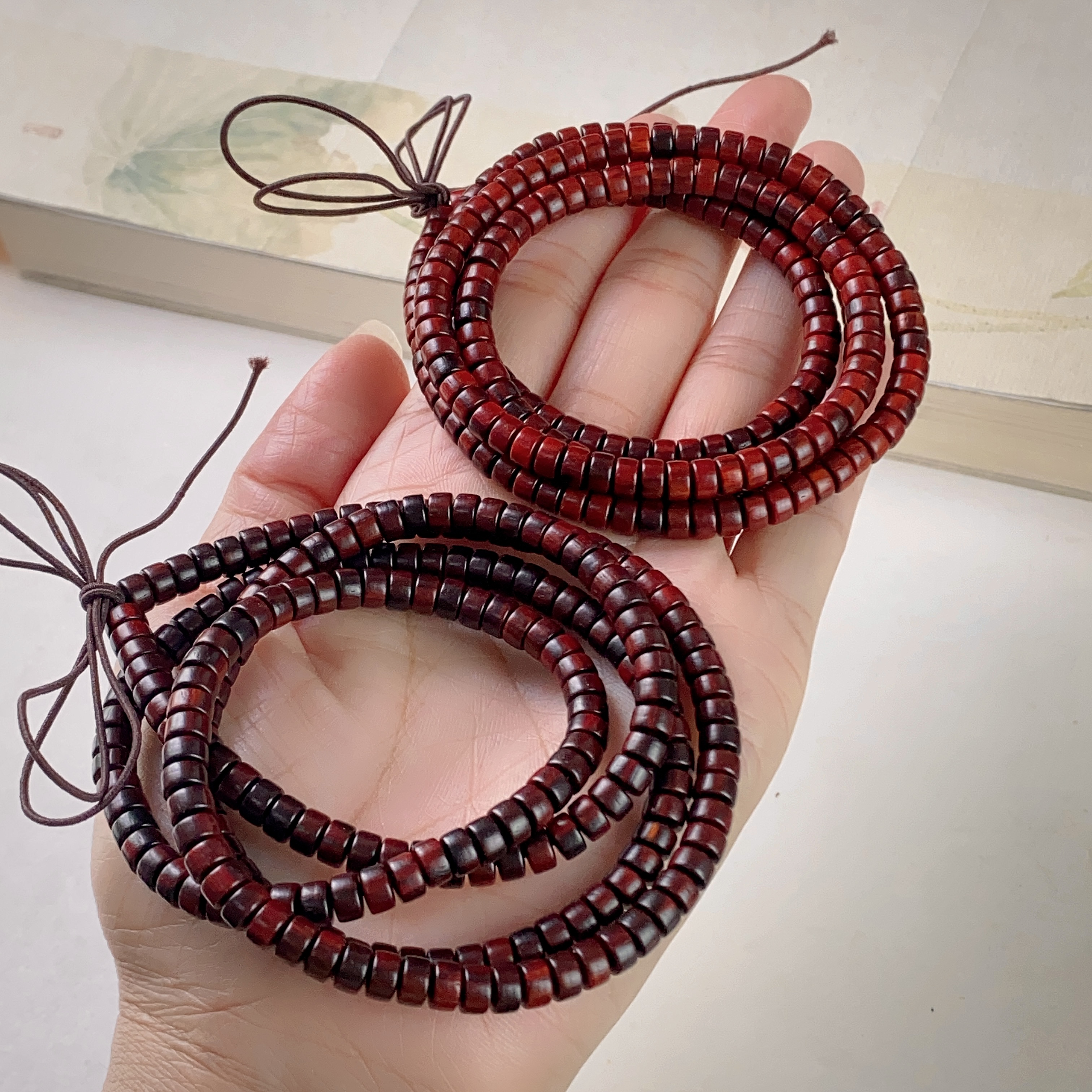 2555/MT239 文玩小叶紫檀3*5手串 /多样性发货/一件