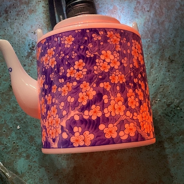 摆件陶红稀土冰梅提梁壶