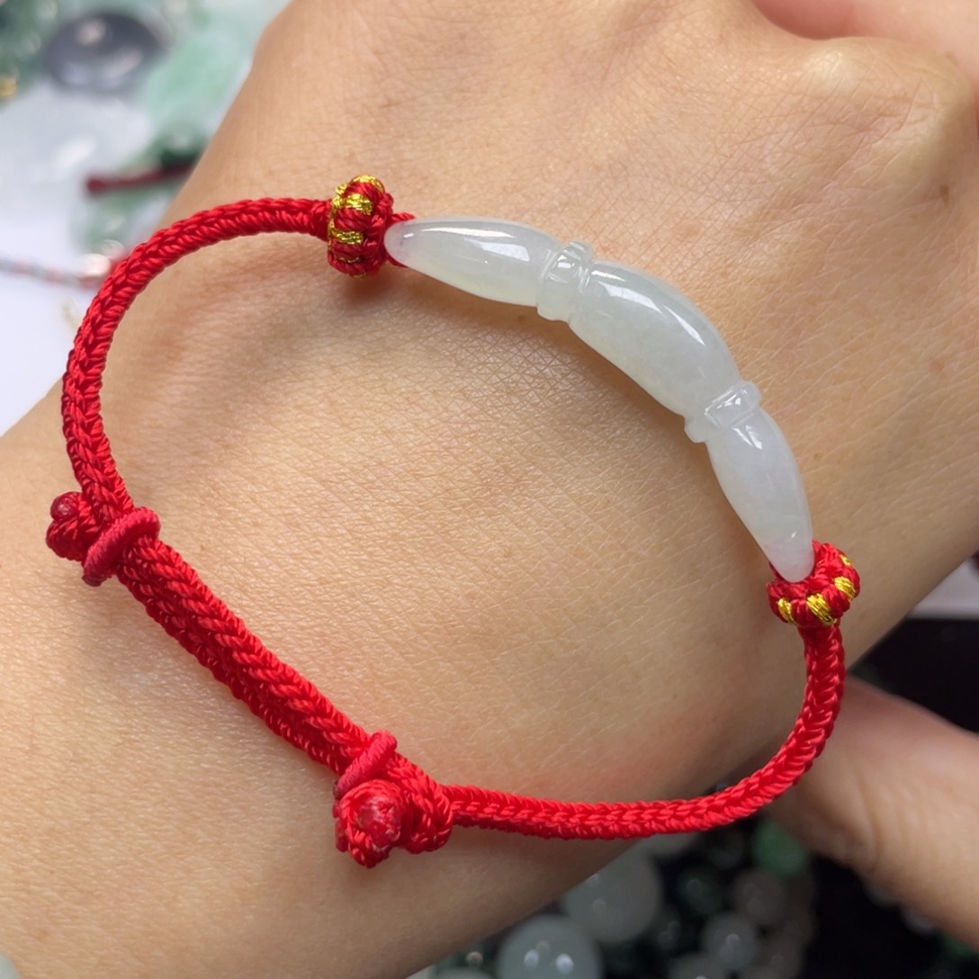 翡翠手绳未镶嵌6899999999