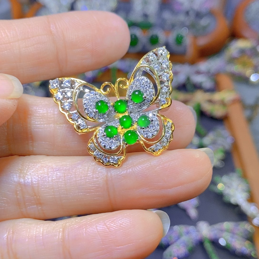 翡翠颈饰合金天然翡翠