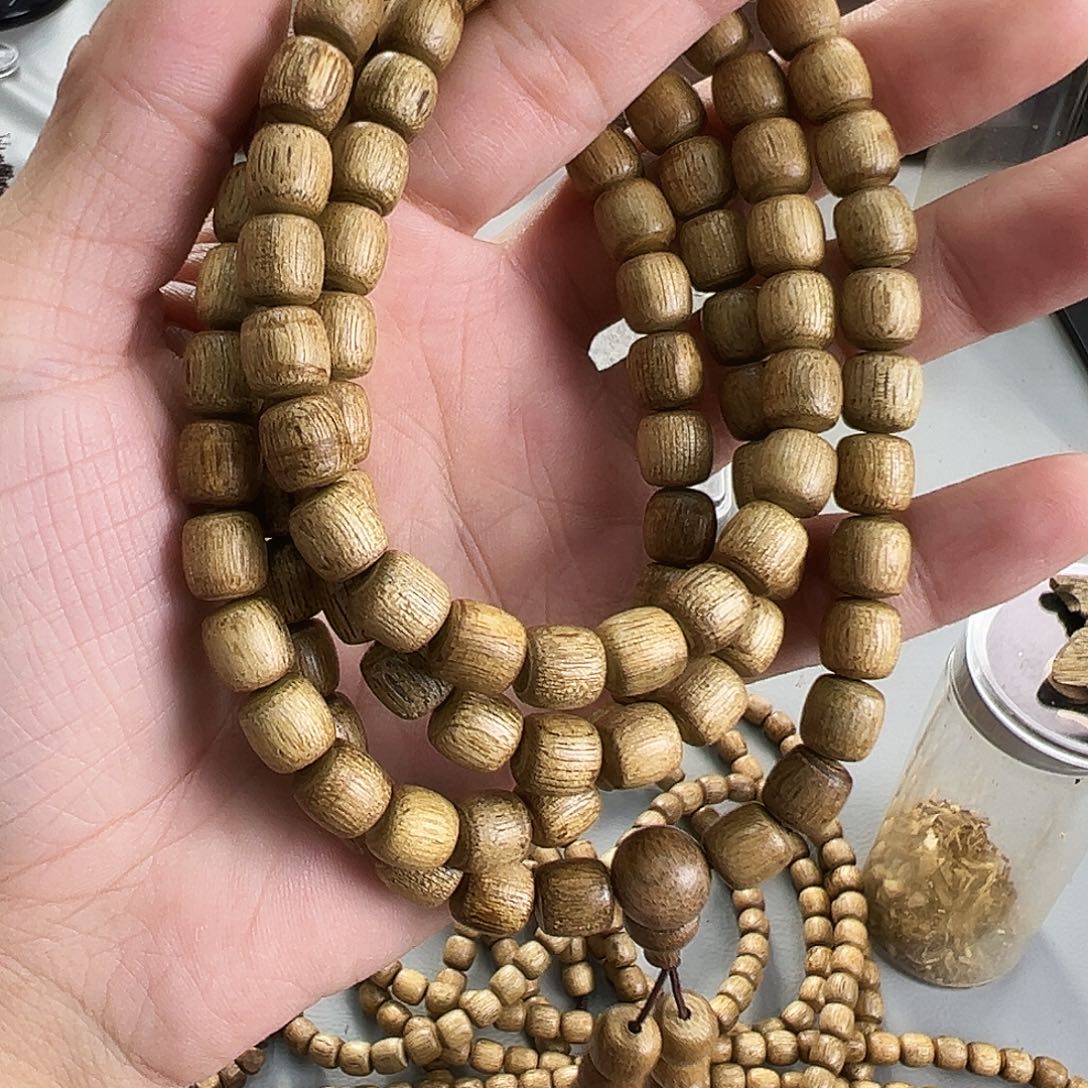 沉香沉香香囊海南黄油格0.8mm鼓珠多圈高油脂福利款