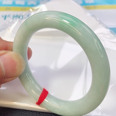 翡翠手镯未镶嵌0237号