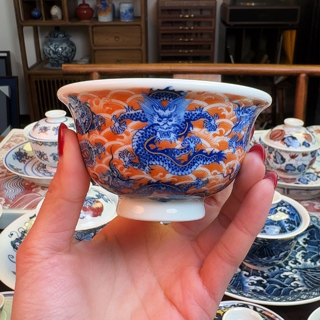 杯重工九龙压手杯矾红描金