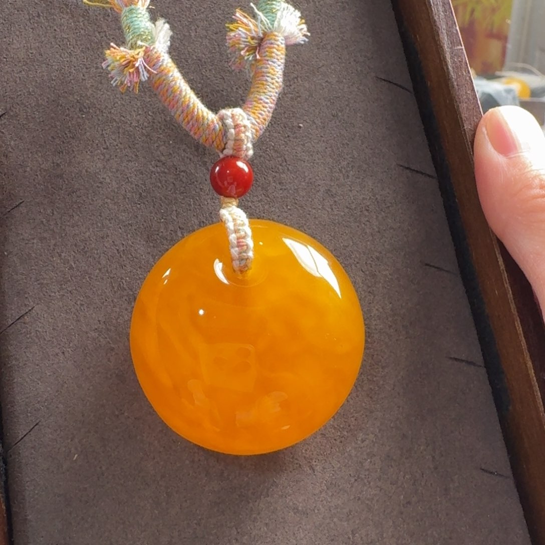 未镶嵌毛衣链蜜蜡