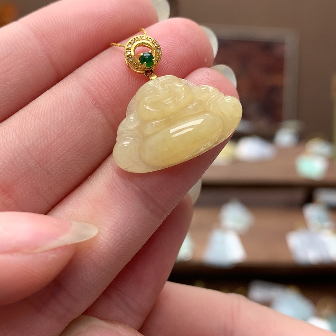 翡翠吊坠(不含链)18K金镶嵌