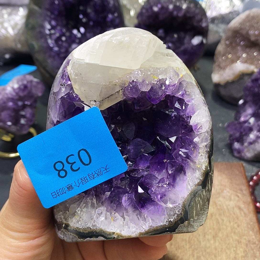 水晶大型摆件（非配饰）未镶嵌