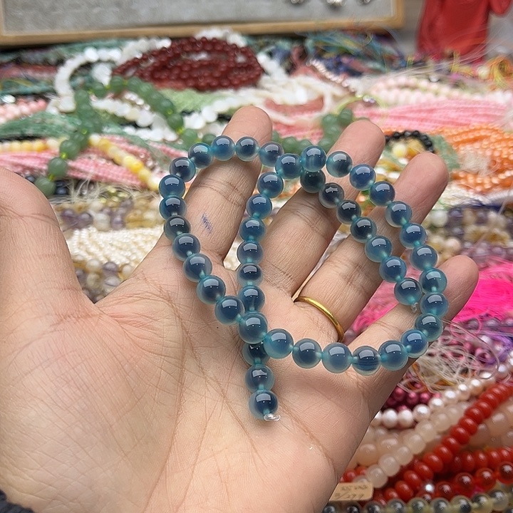 玛瑙/玉髓珠宝半成品未镶嵌一条8mm蓝糖心玛瑙